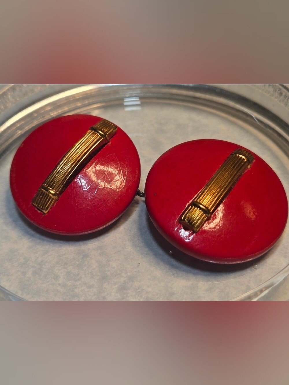 Vintage Art Deco Red Wooden Cape Clips - 1930s/40s Retro Sweater Guard